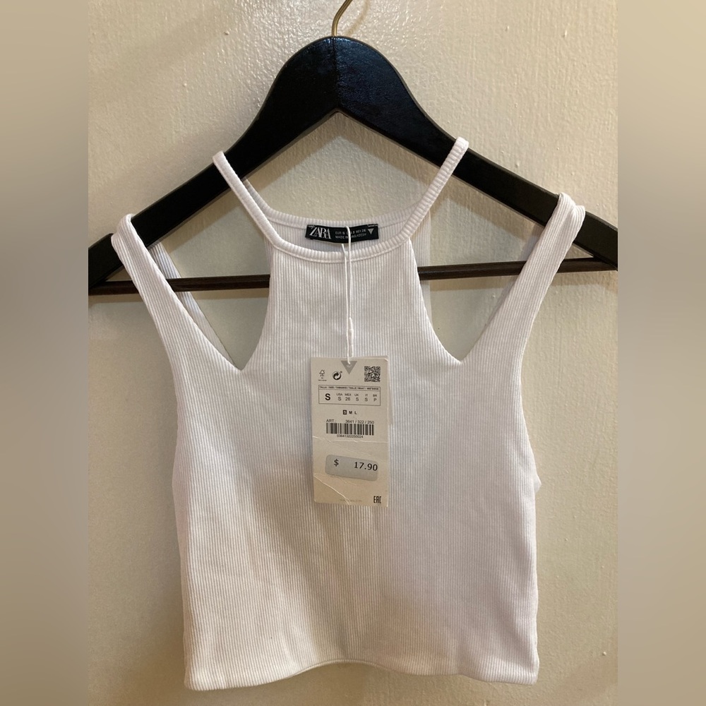Zara size S new with tags white crop top